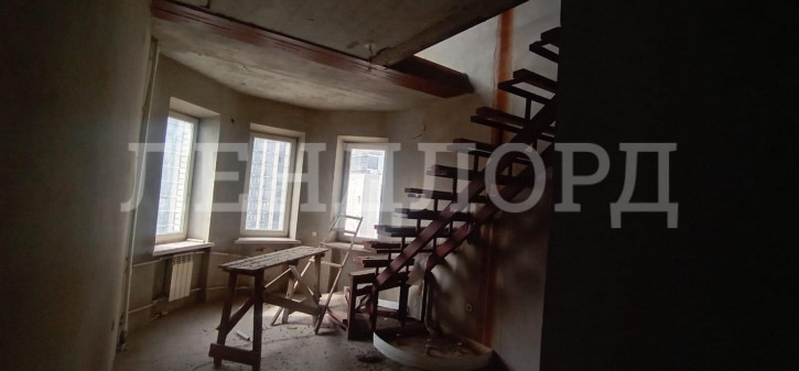 5-комн квартира проспект Соколова, 85/3