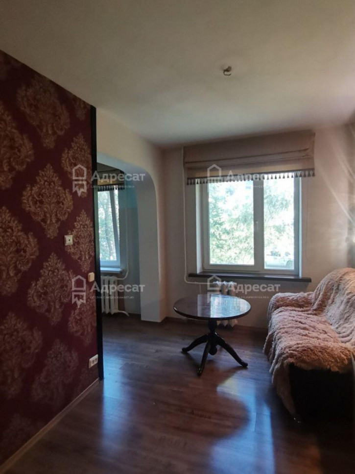 4-комн квартира ул. Метростроевская,  д.5