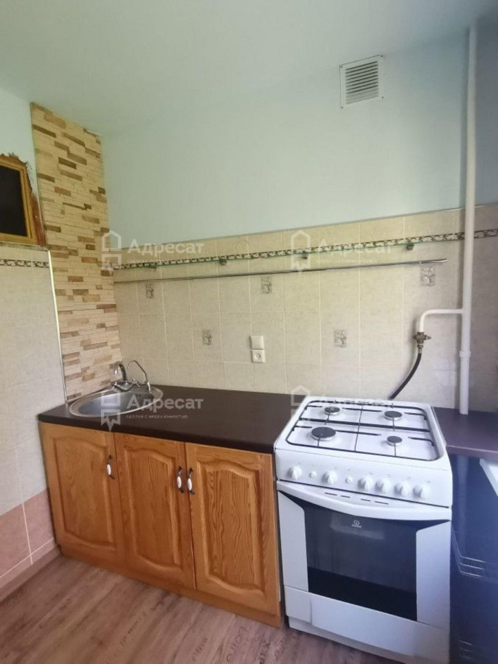 4-комн квартира ул. Метростроевская,  д.5