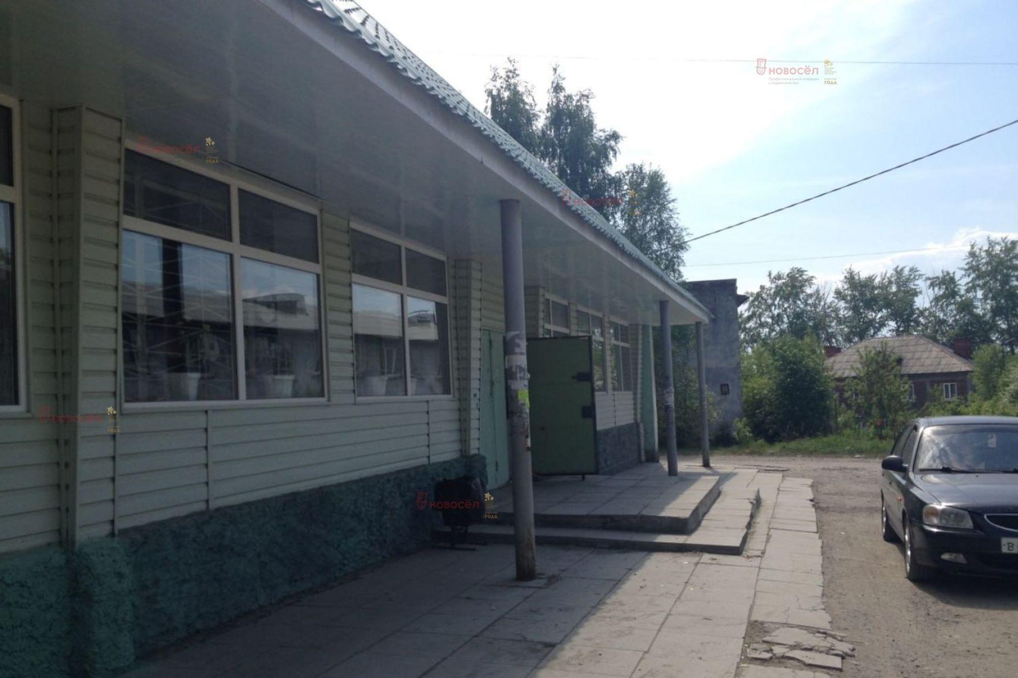 Купить торговое помещение за 8 500 000 рублей на Строителей 14а
