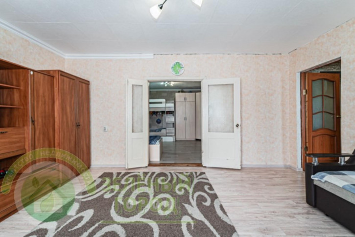 3-комн квартира Рензаева, 10