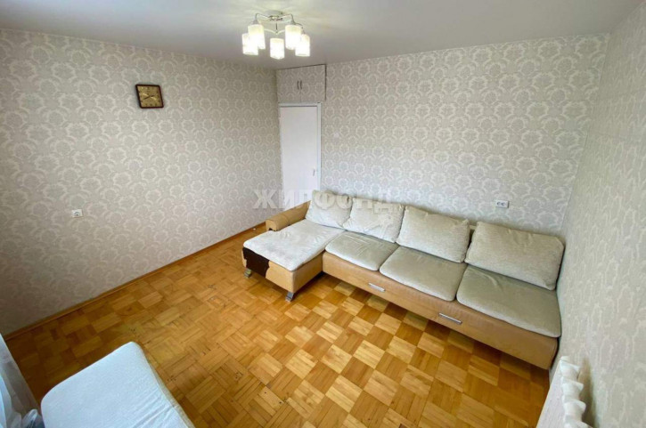 2-комн квартира Чаплыгина улица, д.100