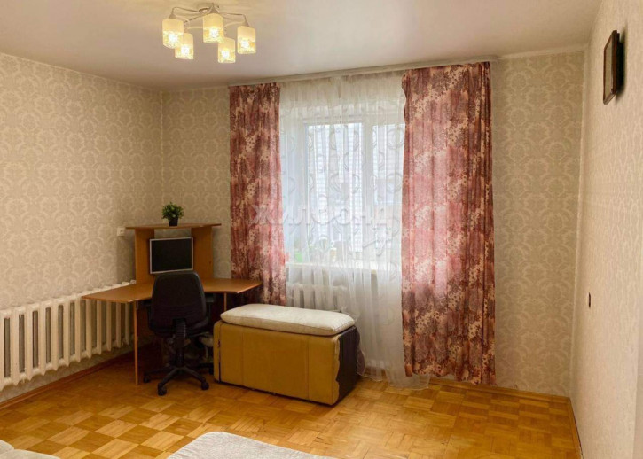 2-комн квартира Чаплыгина улица, д.100