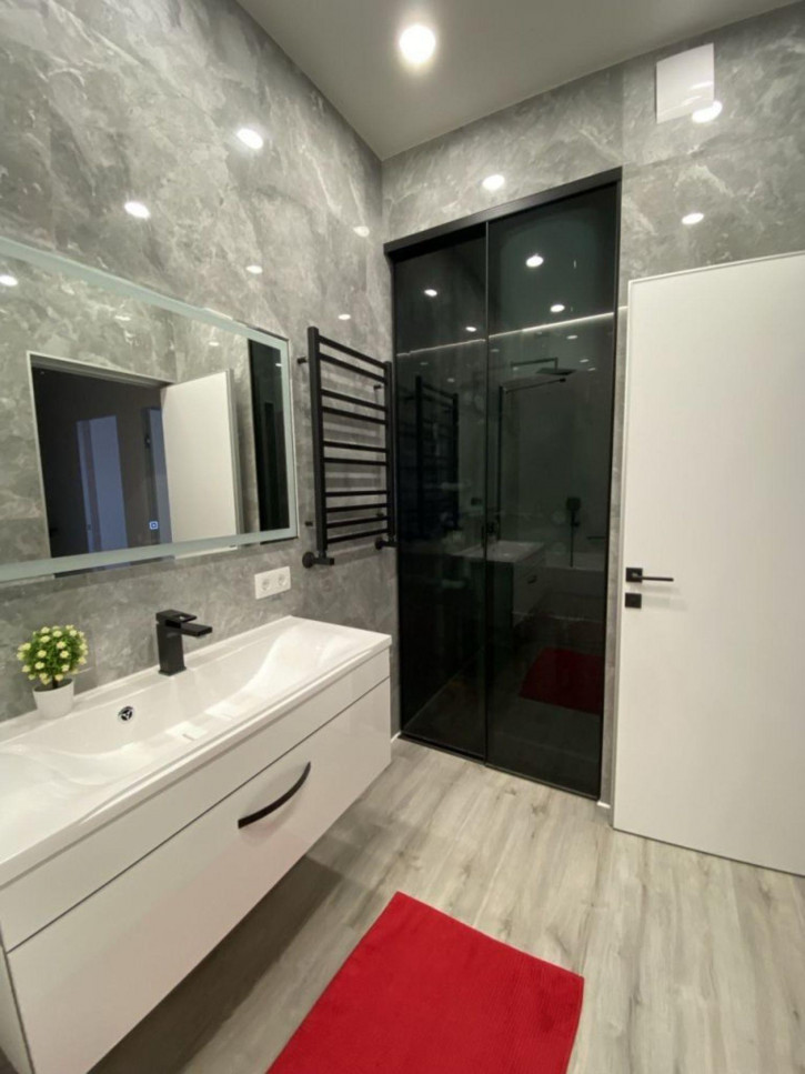 3-комн квартира Сойфера ул, 16В