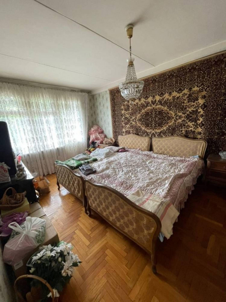 3-комн квартира Зашкольный пер.