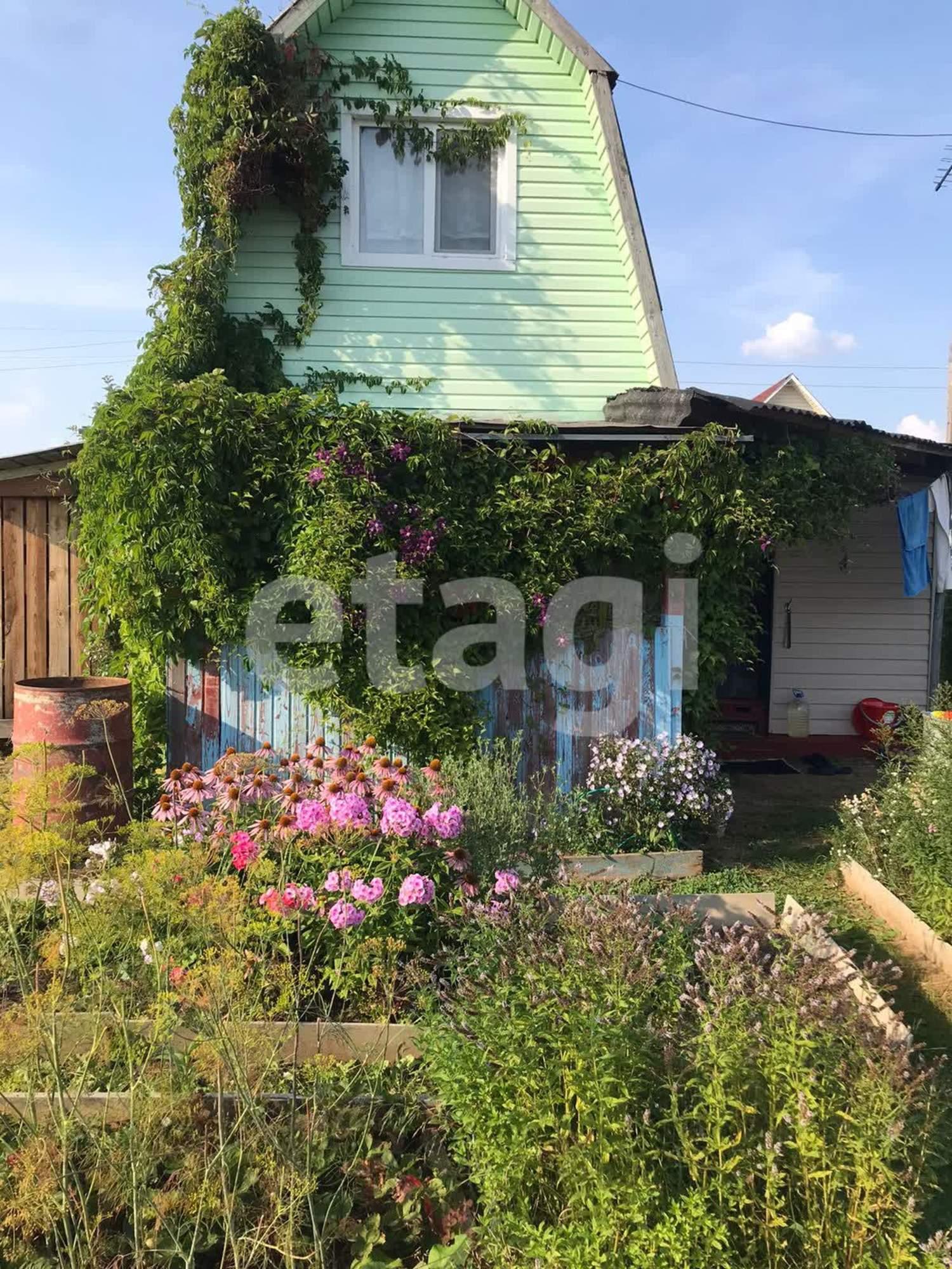 Купить дачу, дом, коттедж за 930 000 рублей на Кубань снт.