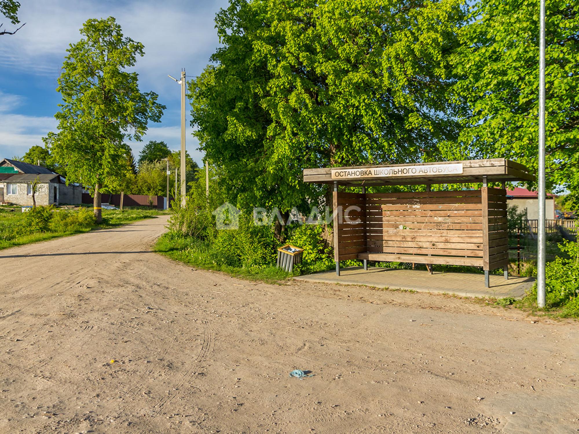 Купить землю, земельный участок за 2 200 000 рублей на поселок Дружное