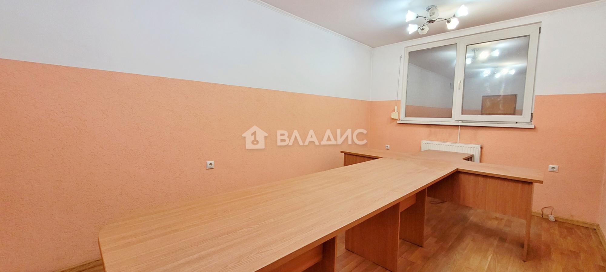 Сдать офис, помещение под офис за 100 000 рублей на улица Виллима Фермора, 3
