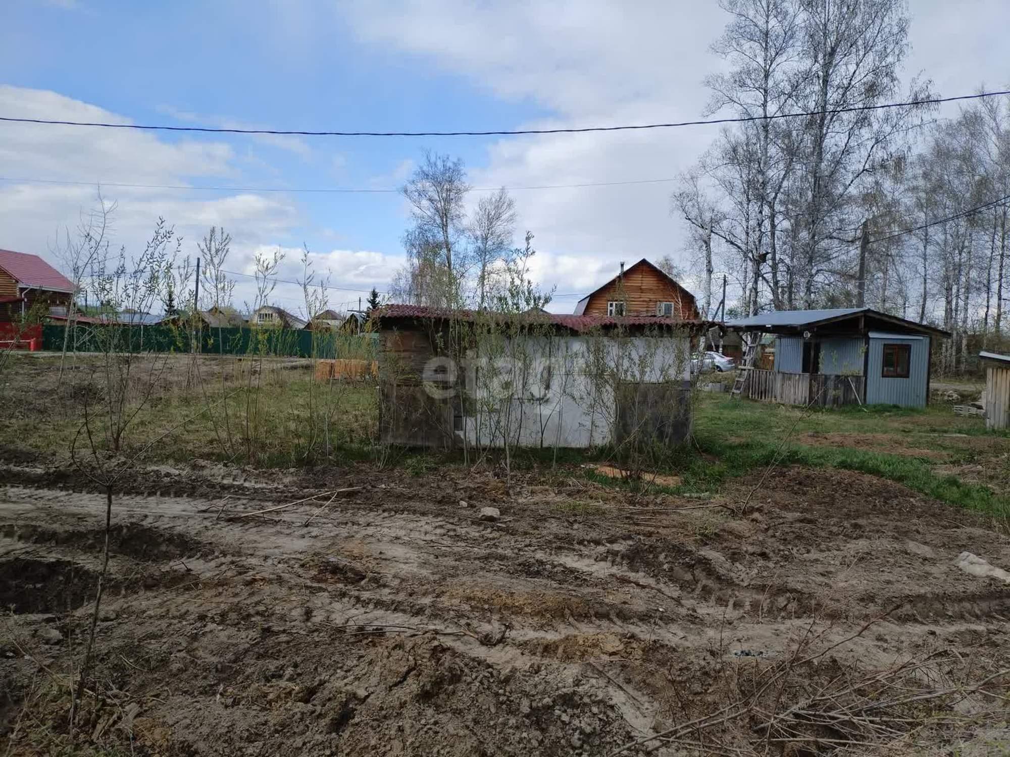 Купить дачу, дом, коттедж за 5 100 000 рублей на 12-я Лесная, 346
