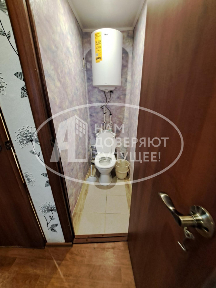3-комн квартира Октябрьский проспект, 6