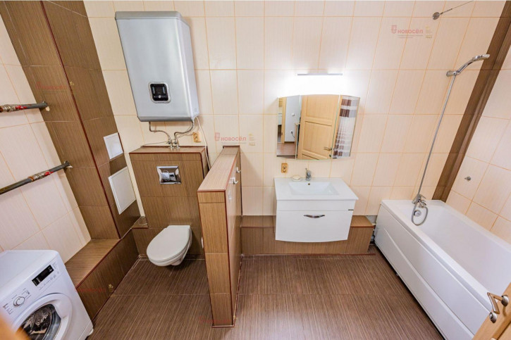 1-комн квартира Авиационная 12