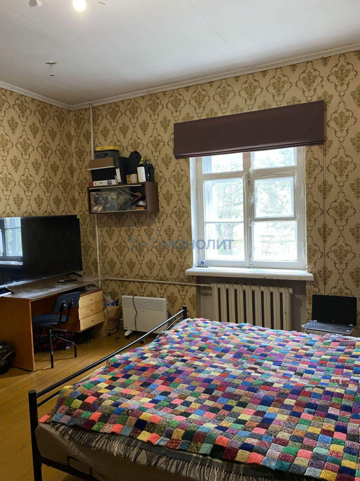 2-комн квартира -, 52