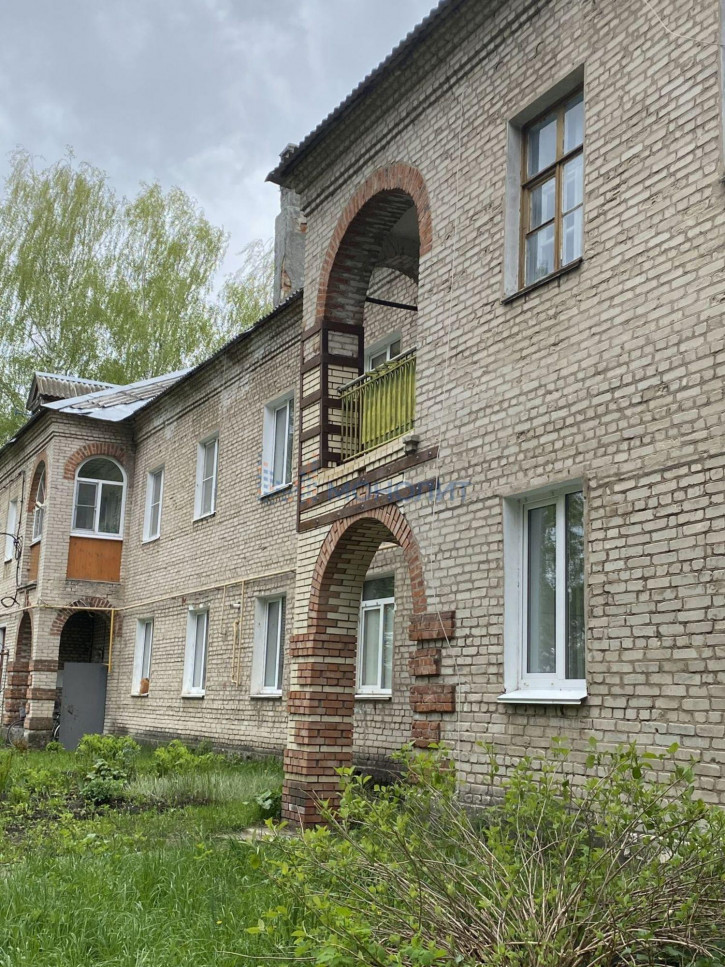 2-комн квартира -, 52