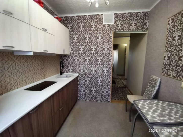3-комн квартира Казачьи Луга, 3