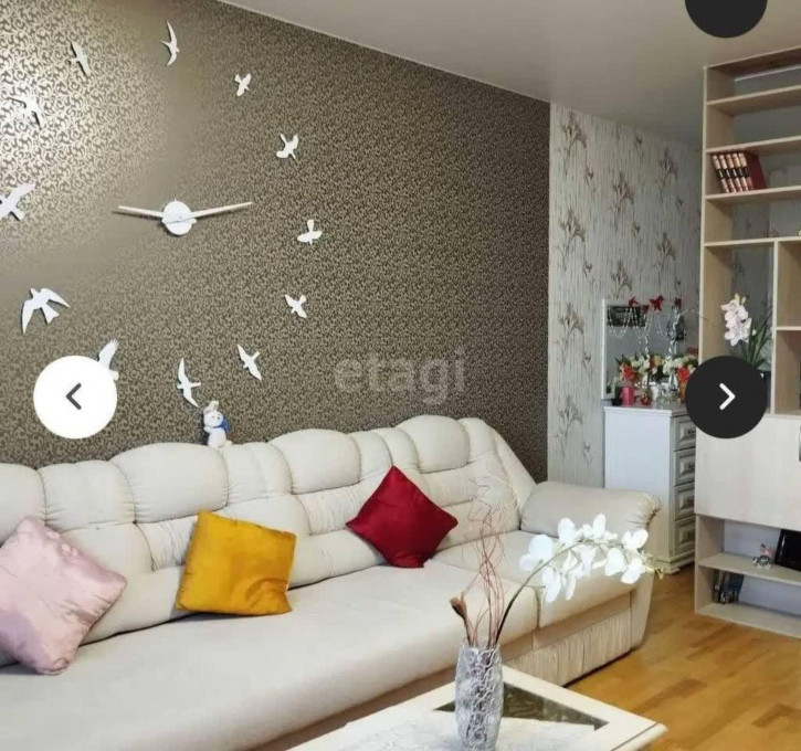 2-комн квартира Дружбы, 73