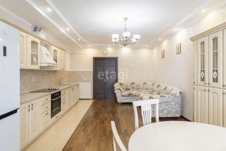 3-комн квартира Максима Горького, 68/1