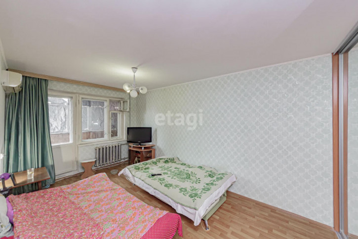 2-комн квартира Энергостроителей, 2