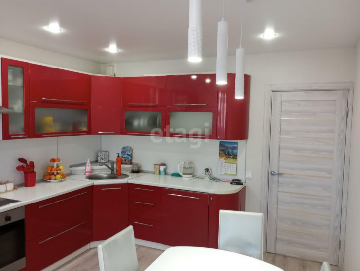 3-комн квартира Николая Семенова, 27