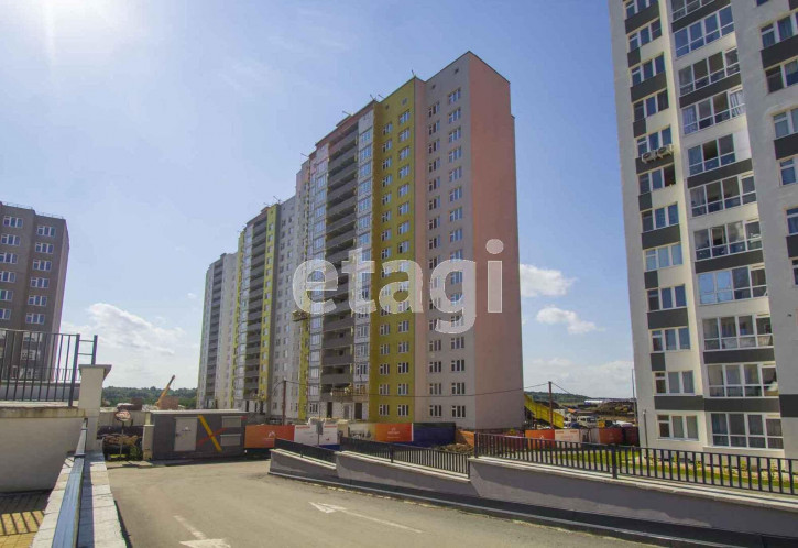 3-комн квартира Заполярная, 13