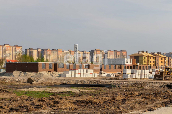 1-комн квартира Надира Сагдеева, 6