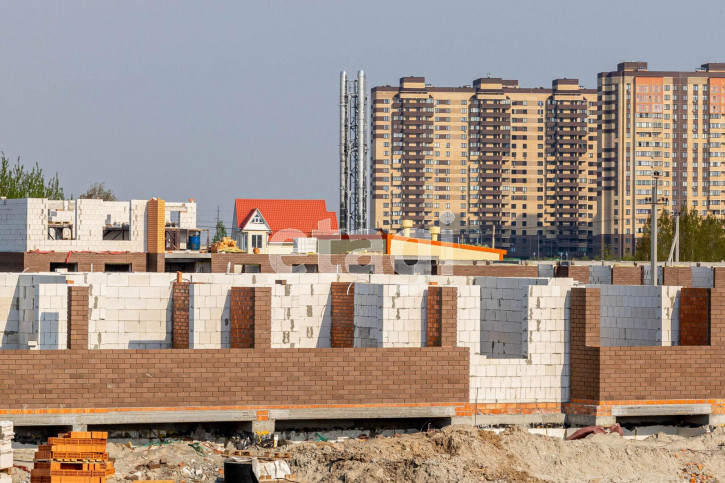 1-комн квартира Надира Сагдеева, 6