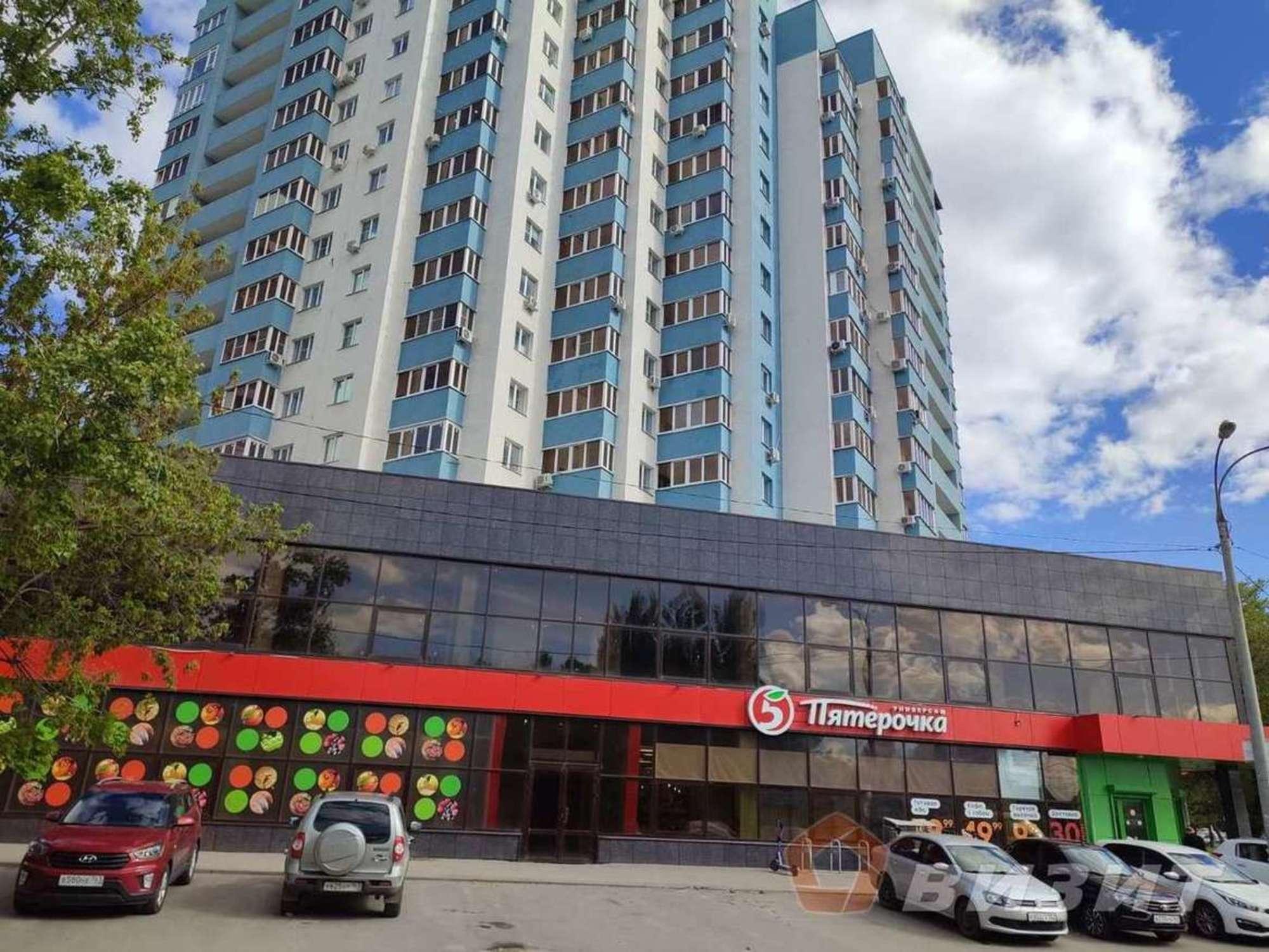 Сдать торговое помещение за 650 000 рублей на Кирова проспект, 415
