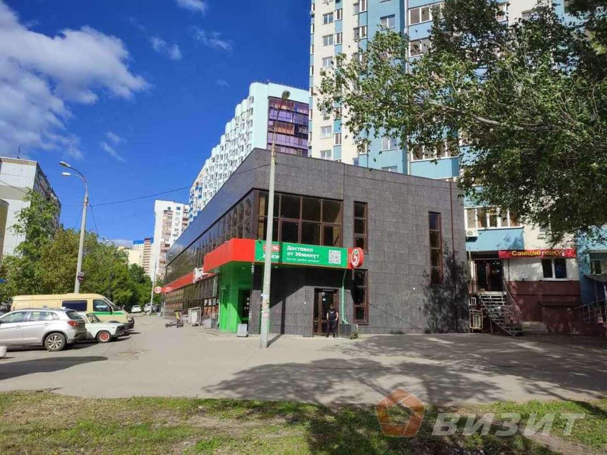Сдать торговое помещение за 650 000 рублей на Кирова проспект, 415