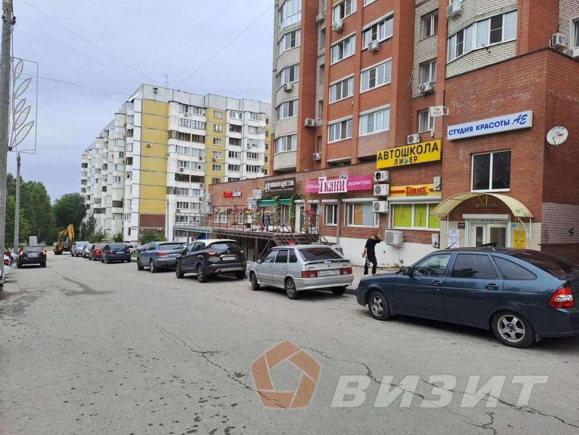 Купить торговое помещение за 6 500 000 рублей на Георгия Димитрова улица, 131