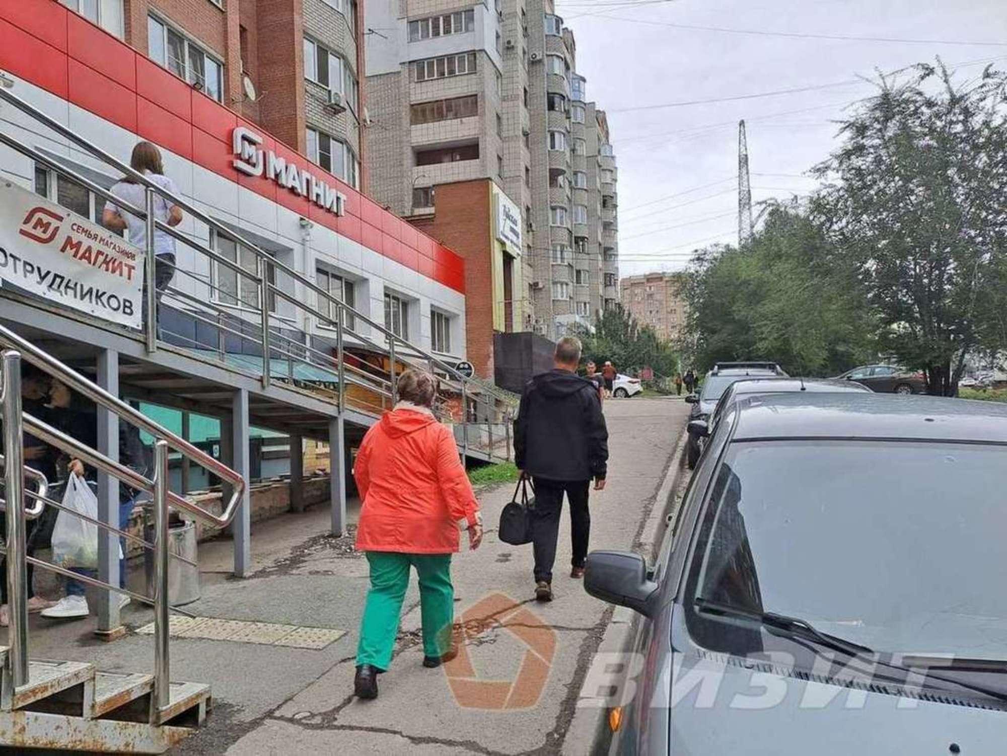 Купить торговое помещение за 6 500 000 рублей на Георгия Димитрова улица, 131