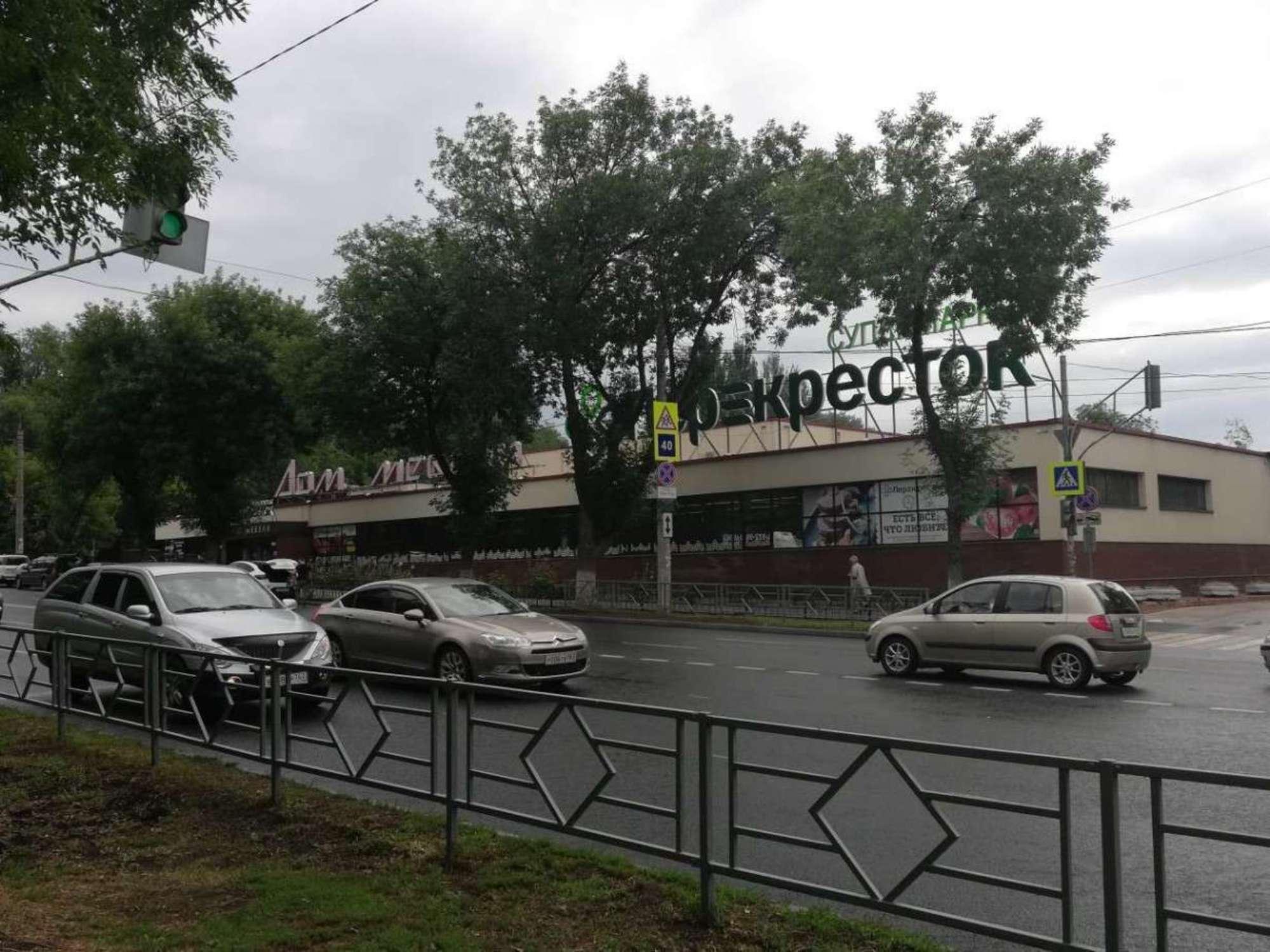 Сдать торговое помещение за 246 000 рублей на Тухачевского улица, 233