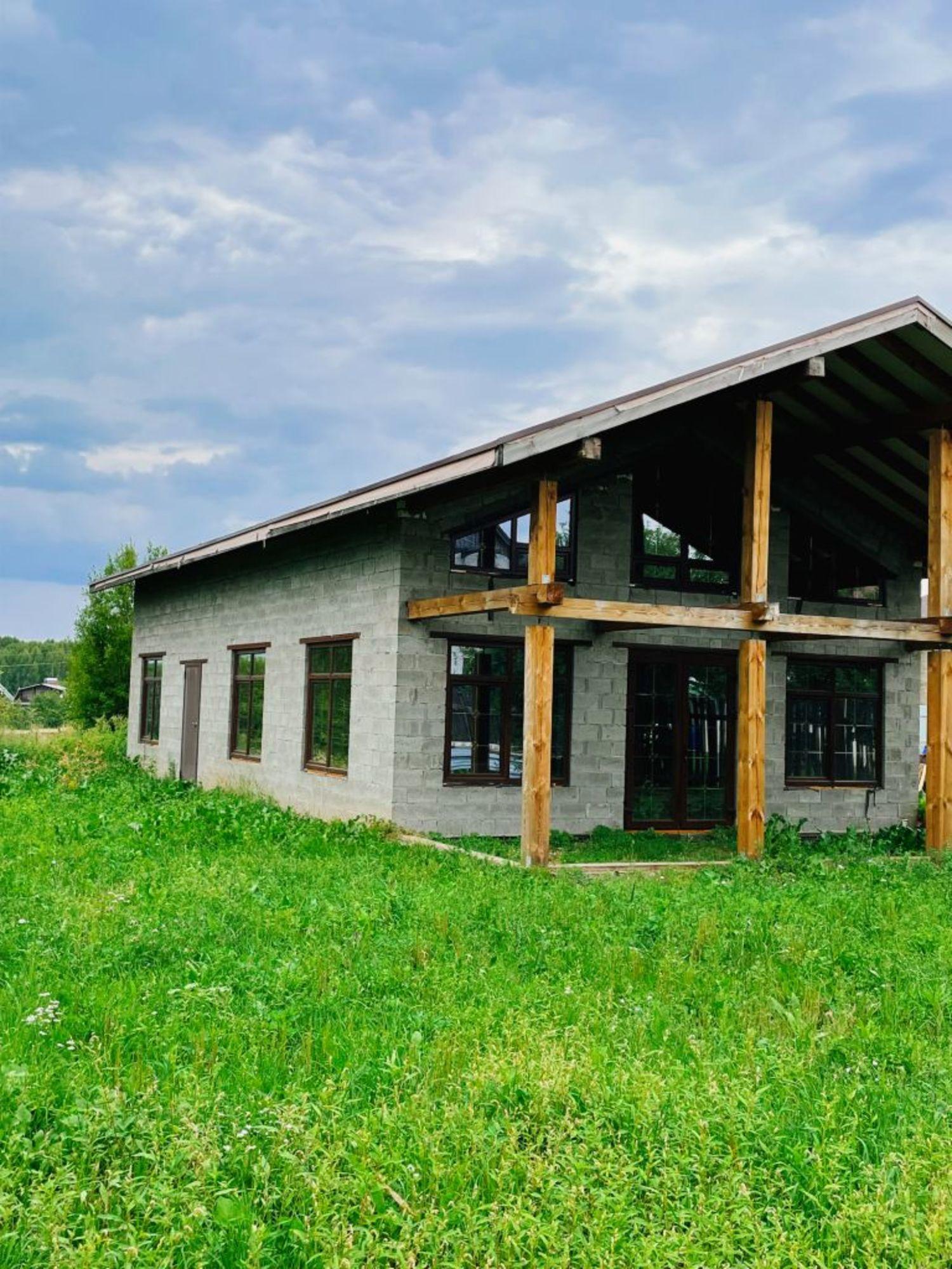 Купить дачу, дом, коттедж за 10 940 000 рублей на Алексеевка, 26а