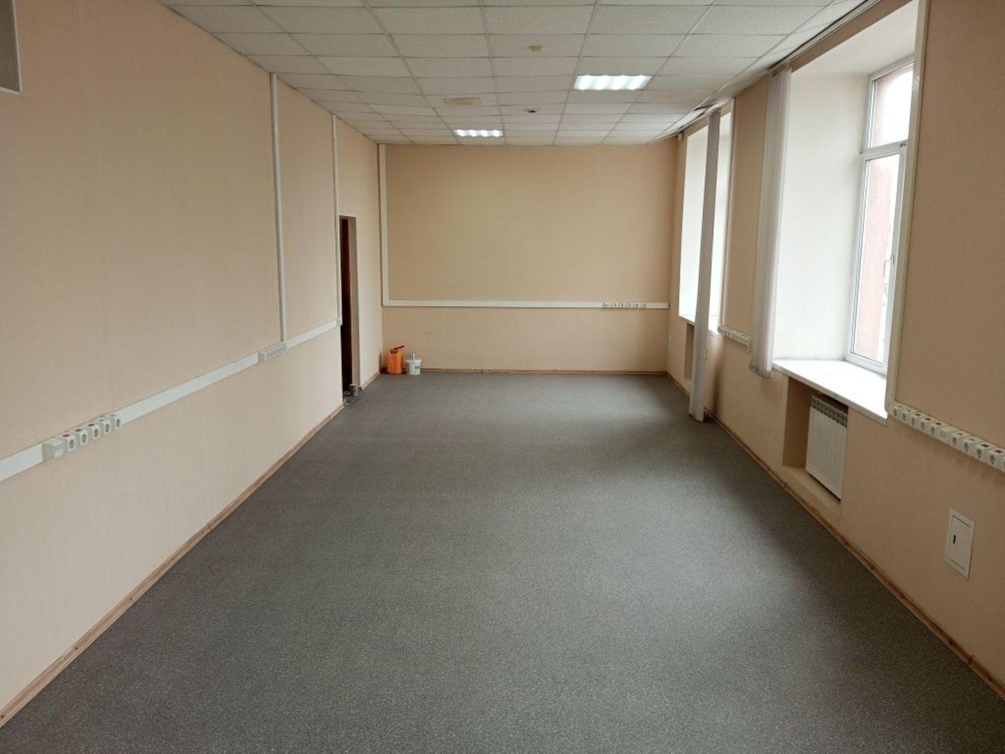 Сдать офис, помещение под офис за 47 300 рублей на Ленина пр-кт, 20