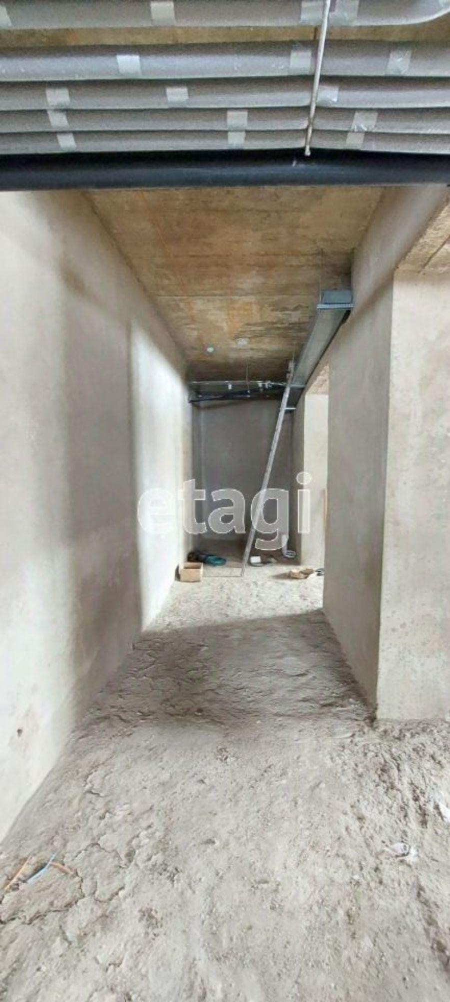 Купить торговое помещение за 5 293 050 рублей на Паровозная улица, 1