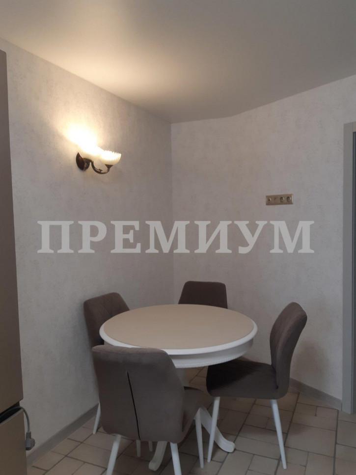 2-комн квартира Краснодонская улица, 10А