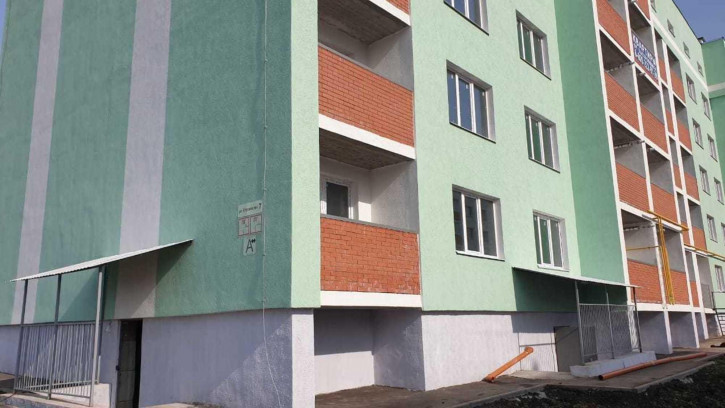 2-комн квартира улица Строителей, 7