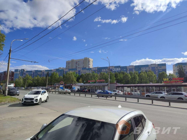 Торговое помещение Кирова проспект, 415
