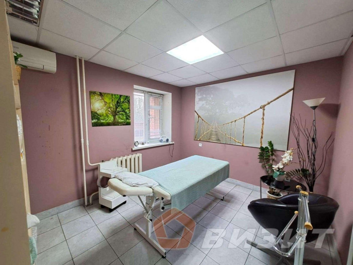 Торговое помещение Георгия Димитрова улица, 131