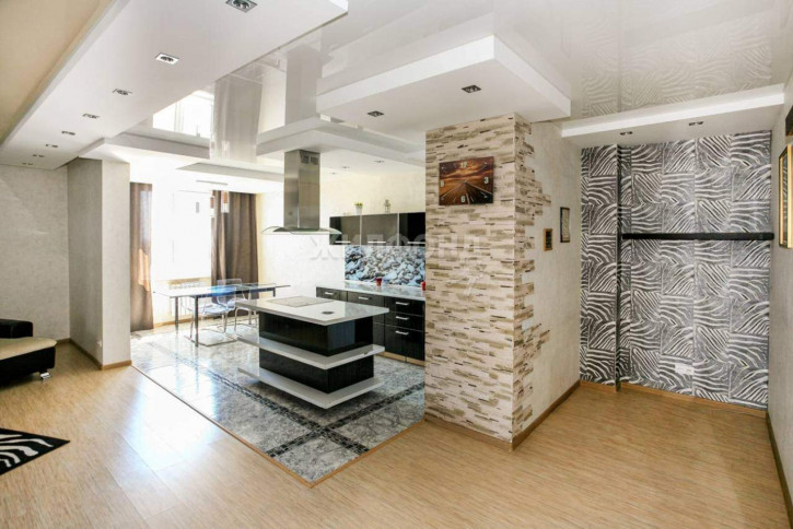 3-комн квартира Приречная улица, д.5