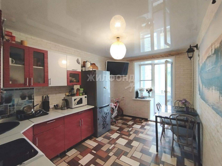 2-комн квартира Поспелова улица, д.22