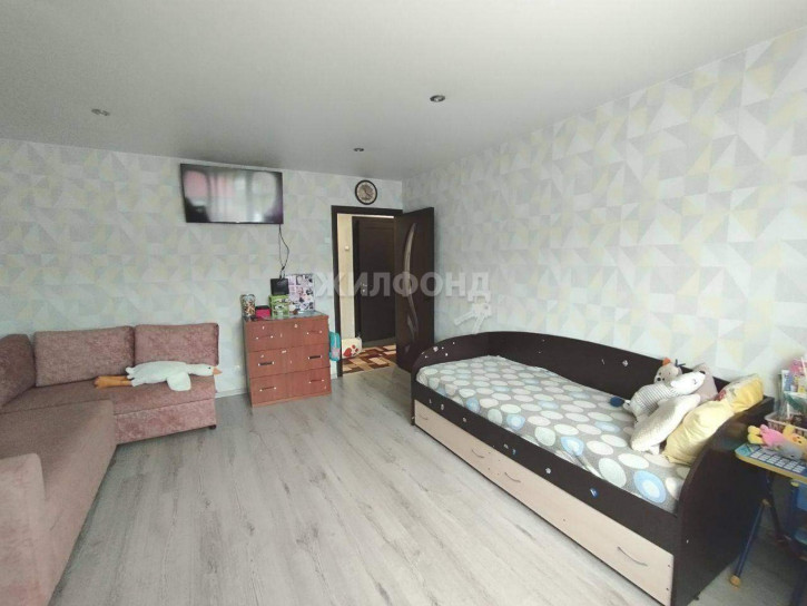 2-комн квартира Поспелова улица, д.22