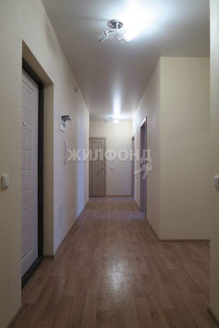 3-комн квартира Титова улица, д.232/1