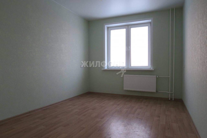 3-комн квартира Титова улица, д.232/1