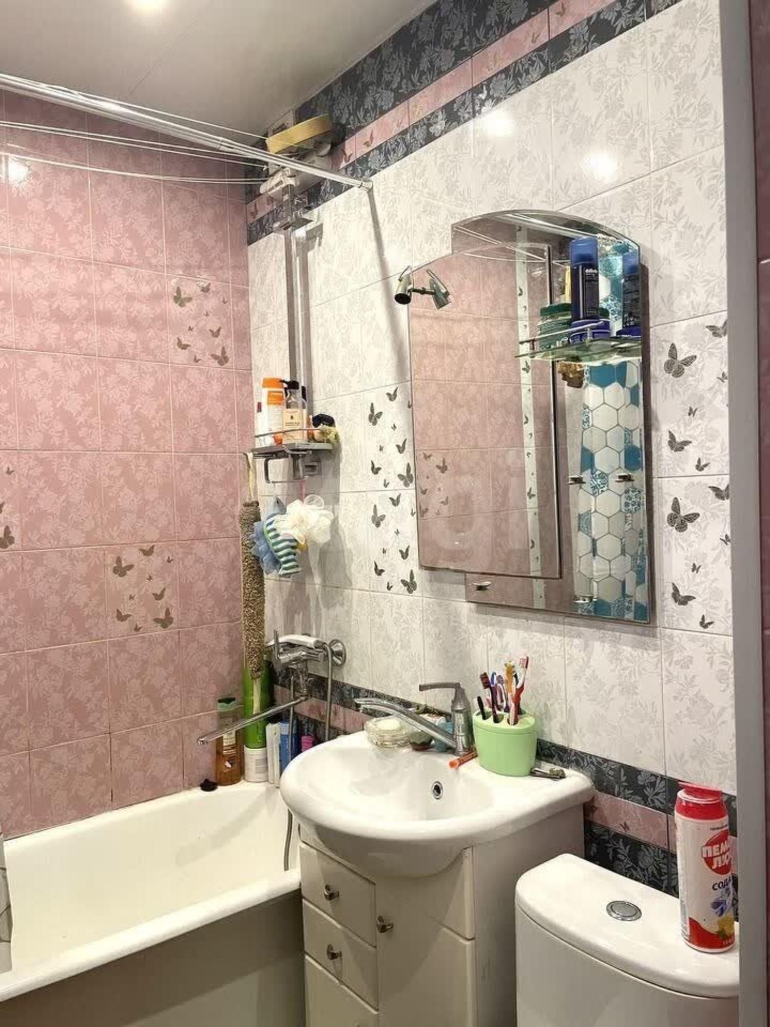 Купить квартиру за 3 100 000 рублей на улица Добролюбова, 33