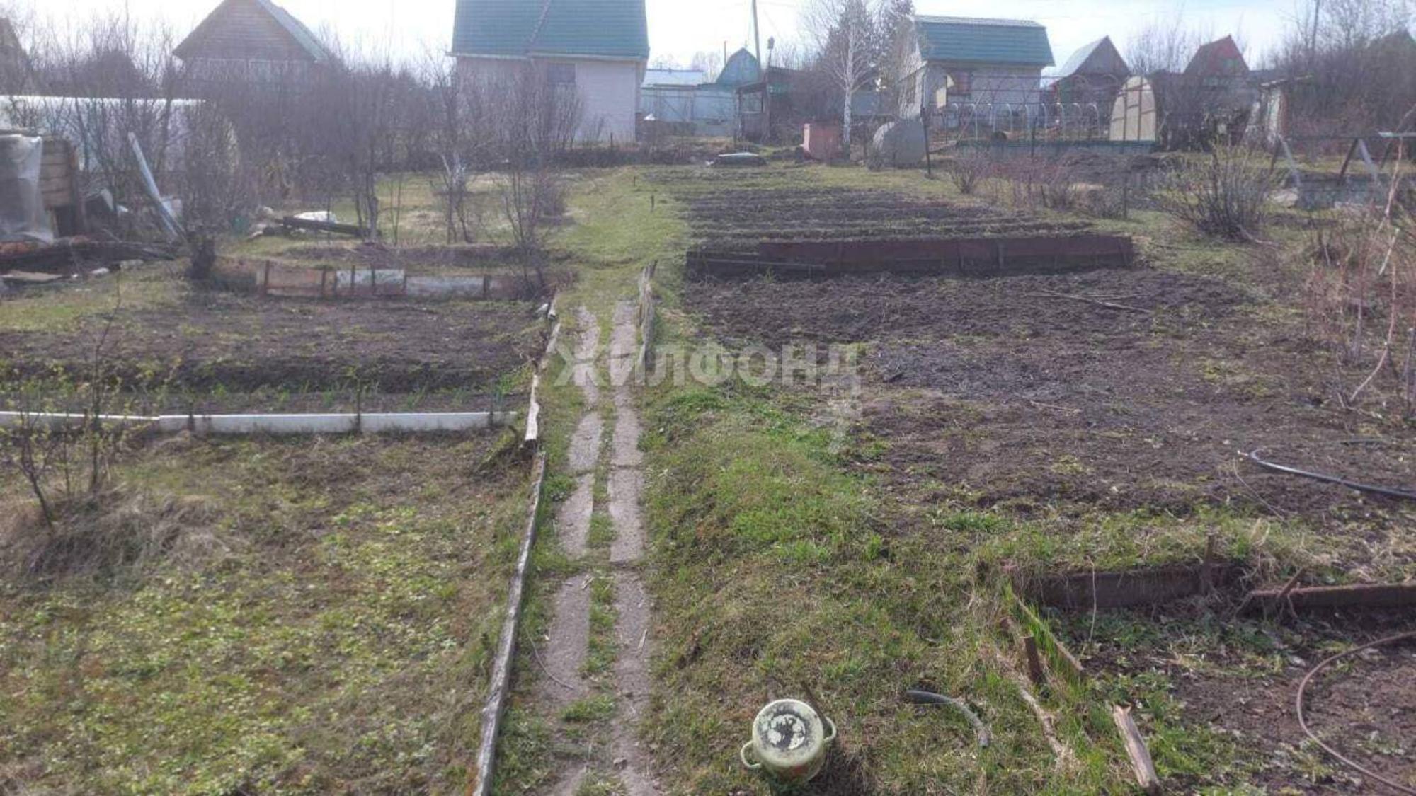 Купить дачу, дом, коттедж за 850 000 рублей на Сиреневая улица