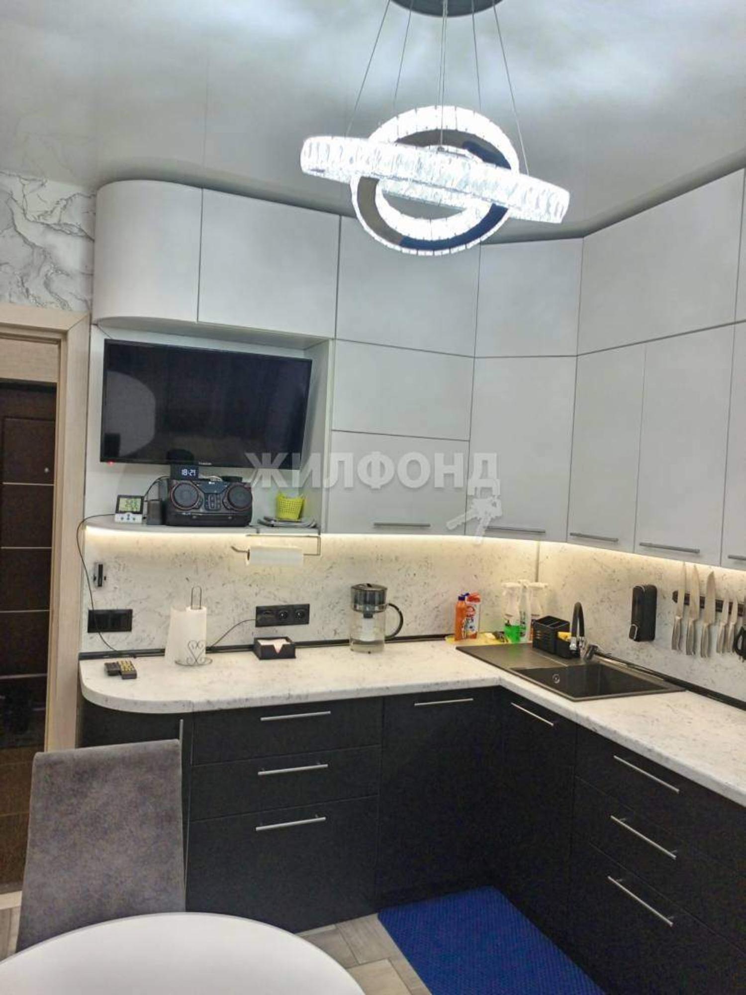 Купить квартиру за 6 750 000 рублей на Одоевского улица, д.1/10