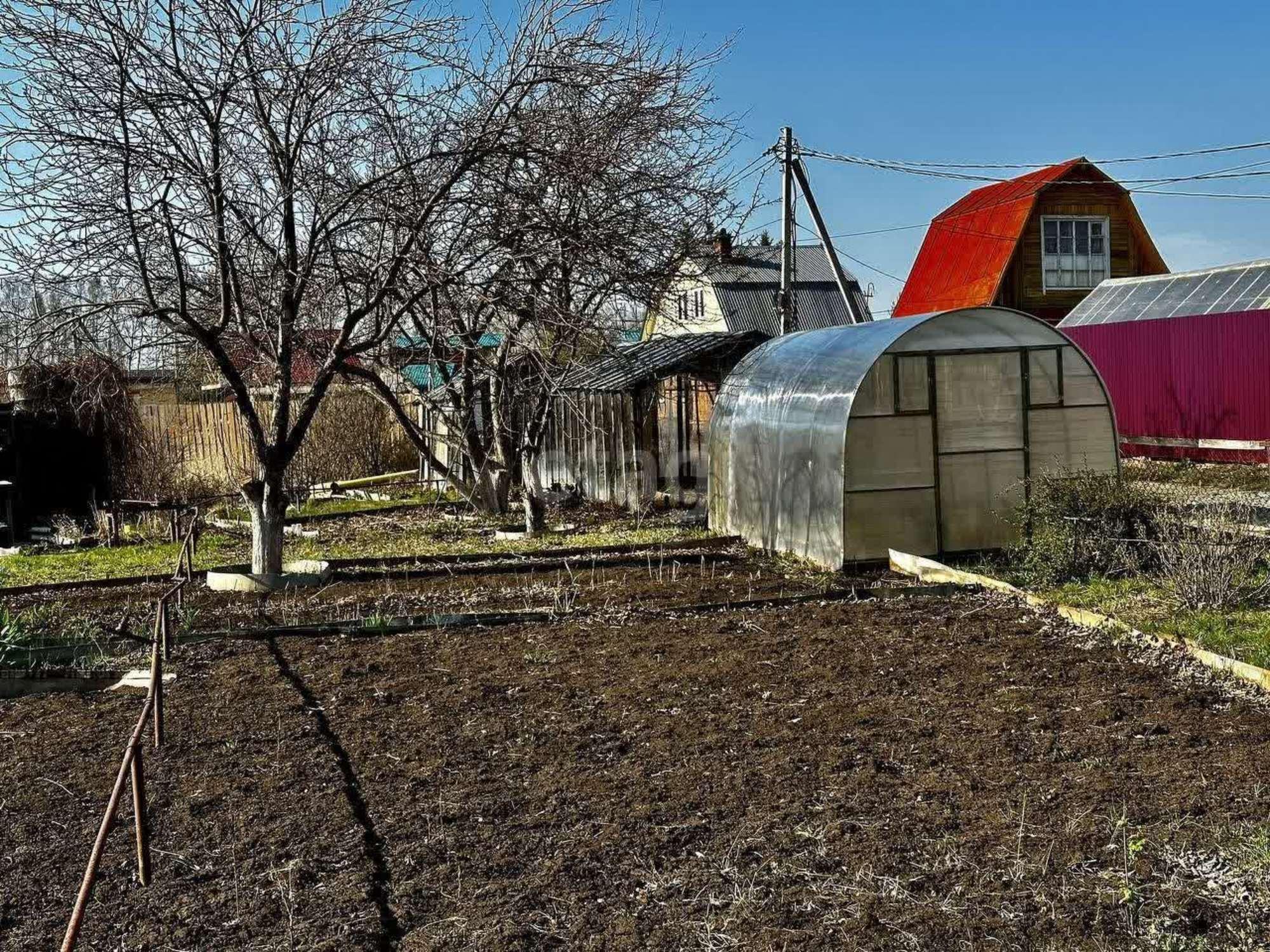 Купить дачу, дом, коттедж за 2 600 000 рублей на СНТ Родничок, 69