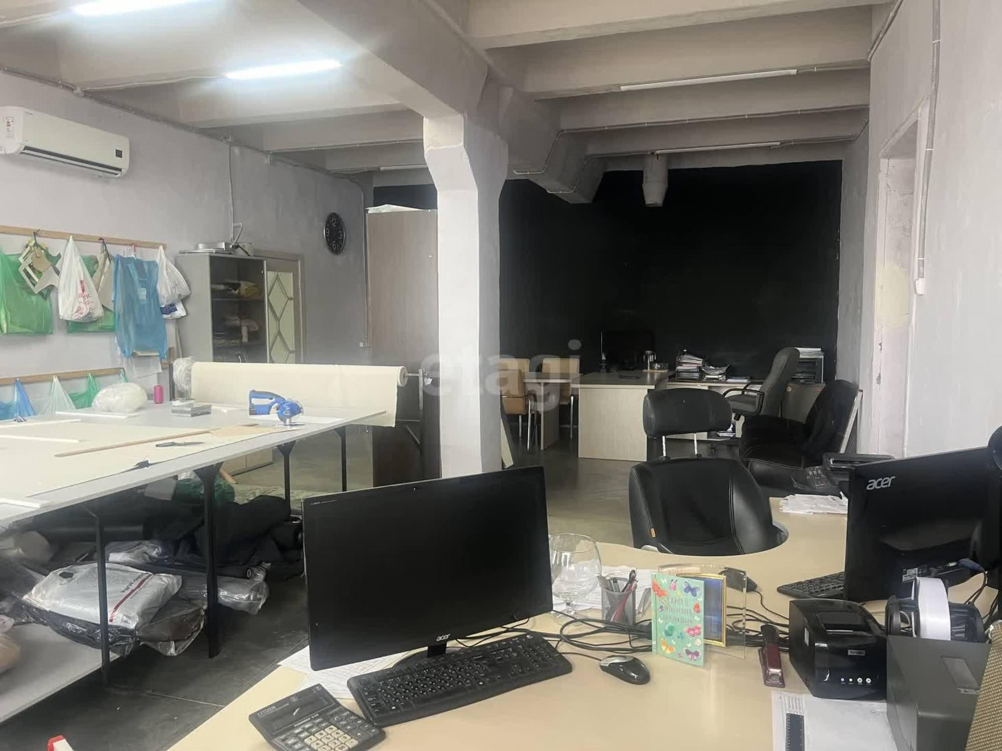 Купить офис, помещение под офис за 45 000 000 рублей на Малышева 2а/3