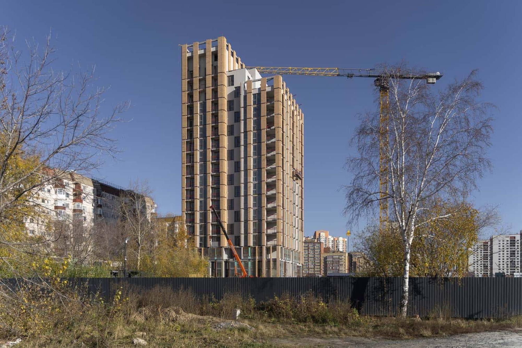Купить квартиру за 12 200 000 рублей на Муравленко, 9/1