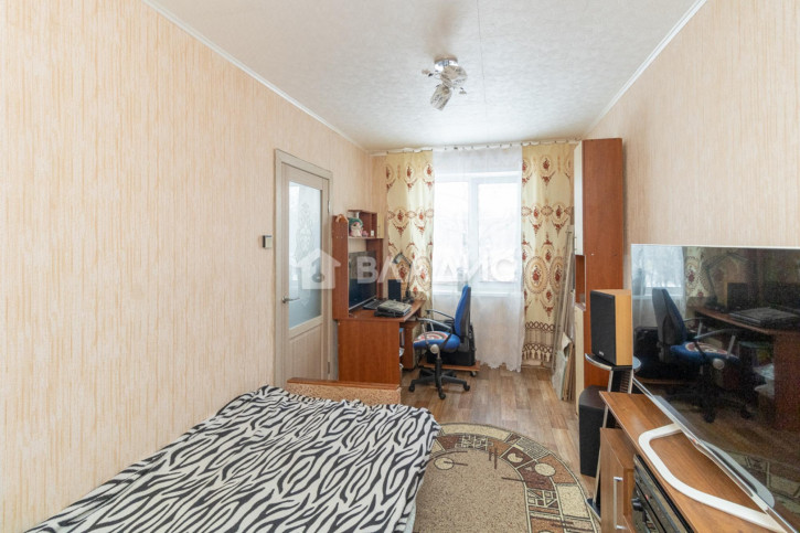 2-комн квартира улица Лакина