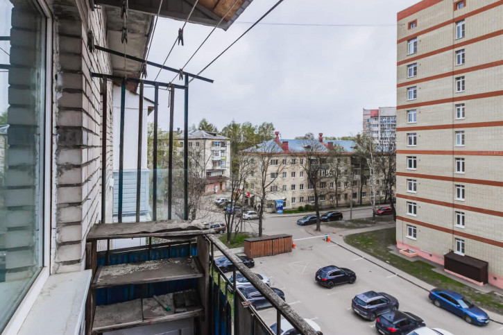 2-комн квартира улица Болонина, 8